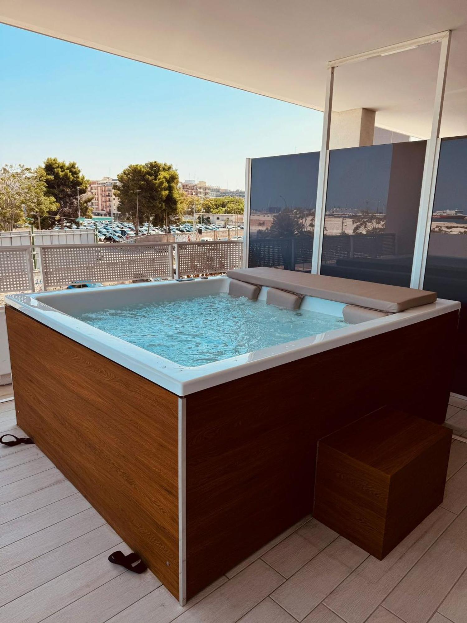 Marisabella Suite Spa 5 Bari Exterior photo